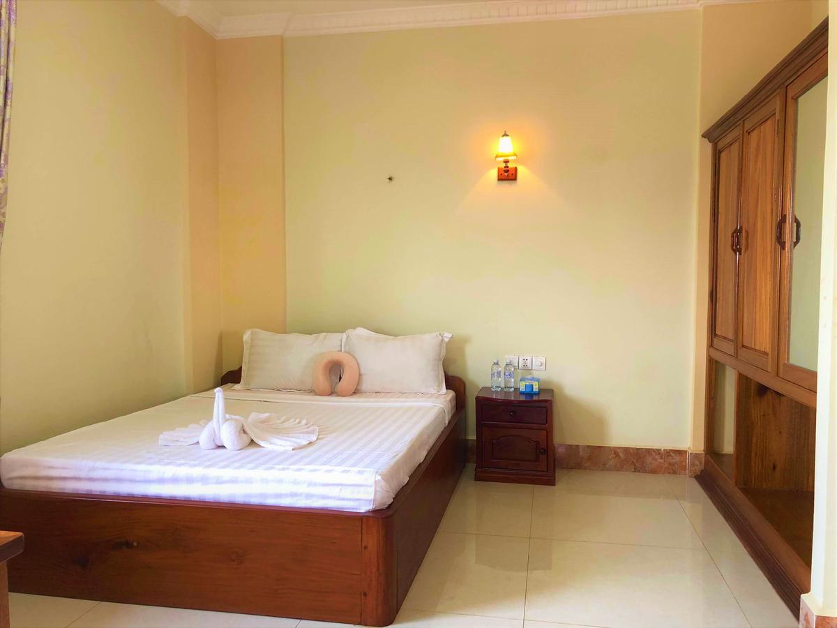 Samnop Samnang Guesthouse Kampot Exterior foto